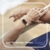 Fitbit Luxe: Tracker für Fitness & Wohlbefinden mit bis zu 5 Tagen Akku, Stressmanagement-Tools und Aktivzonenminuten - 4